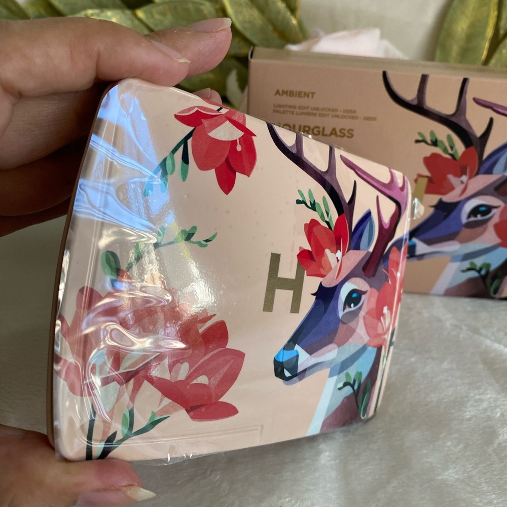 HOURGLASS AMBIENT LIGHTING EDIT UNLOCKED DEER - Picture 8 of 10